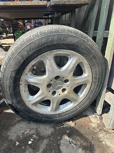 Колеса в сборе 215 / 60 / R 16, Всесезонная, 1 шт, Литые, отверстий - 8 at lalafo.kg Колеса в сборе 215 / 60 / R 16, Всесезонная, 1 шт, Литые, отверстий - 8