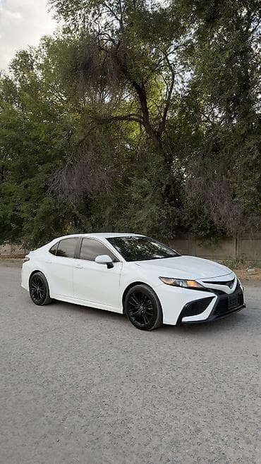 Toyota Camry: 2021 г., 2.5 л, Автомат, Бензин, Седан at lalafo.kg — 2 Toyota Camry: 2021 г., 2.5 л, Автомат, Бензин, Седан — 2