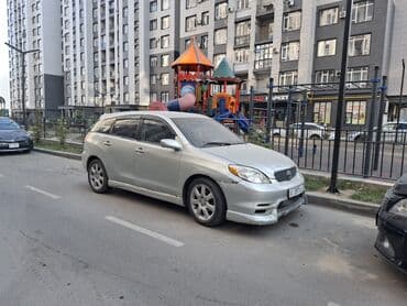 Toyota Matrix: 2002 г., Бензин, Хэтчбэк at lalafo.kg Toyota Matrix: 2002 г., Бензин, Хэтчбэк