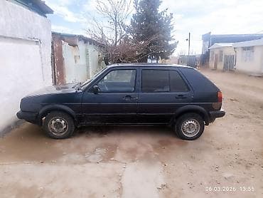 Volkswagen Golf: 1990 г., 1.6 л, Механика, Бензин, Седан at lalafo.kg Volkswagen Golf: 1990 г., 1.6 л, Механика, Бензин, Седан