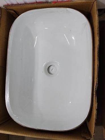 Ванна үчүн раковиналар: Ванна үчүн раковина, Өзгөчөлүктөрү: Жылтырак, Материалы: Керамика lalafo.kg да — 1 Ванна үчүн раковиналар: Ванна үчүн раковина, Өзгөчөлүктөрү: Жылтырак, Материалы: Керамика — 1