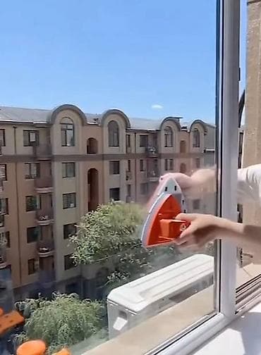 Магнитная щетка для мытья окон, новая. Отличного качества, с очень at lalafo.kg Магнитная щетка для мытья окон, новая. Отличного качества, с очень