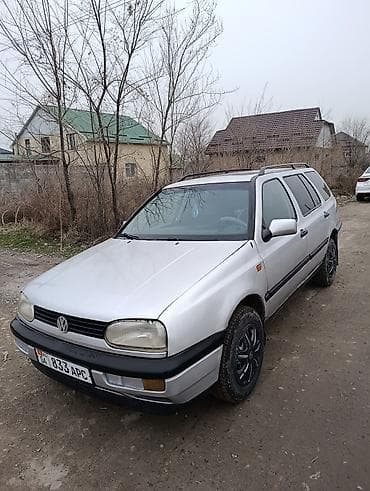 Volkswagen Golf: 1995 г., 1.8 л, Механика, Бензин, Универсал at lalafo.kg Volkswagen Golf: 1995 г., 1.8 л, Механика, Бензин, Универсал