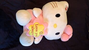 Плюшевая подушка-игрушка Hello Kitty - Большая мягкая подушка в форме at lalafo.kg Плюшевая подушка-игрушка Hello Kitty - Большая мягкая подушка в форме