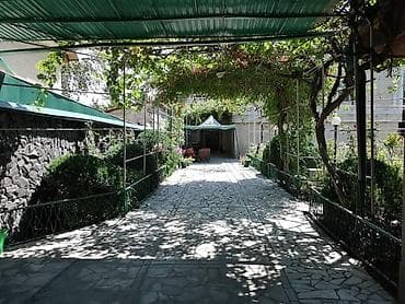 450 м², 7 комнат, Бассейн at lalafo.kg 450 м², 7 комнат, Бассейн