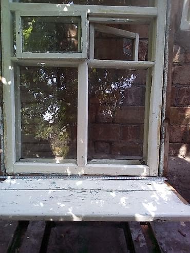Рамы в хорошем состоянии с коробкой подоконником 140 на90 at lalafo.kg Рамы в хорошем состоянии с коробкой подоконником 140 на90