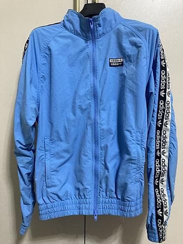 Мужской спортивный костюм, XS, Adidas, Б/у, цвет - Голубой at lalafo.kg Мужской спортивный костюм, XS, Adidas, Б/у, цвет - Голубой