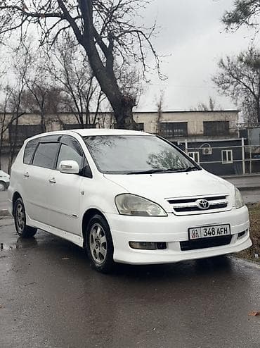Toyota Ipsum: 2003 г., 2.4 л, Автомат, Бензин, Минивэн at lalafo.kg Toyota Ipsum: 2003 г., 2.4 л, Автомат, Бензин, Минивэн