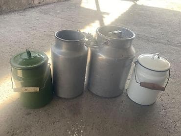 Молочные ёмкости и бидоны . Объем 5л-300 сом, 3л-200сом at lalafo.kg Молочные ёмкости и бидоны . Объем 5л-300 сом, 3л-200сом