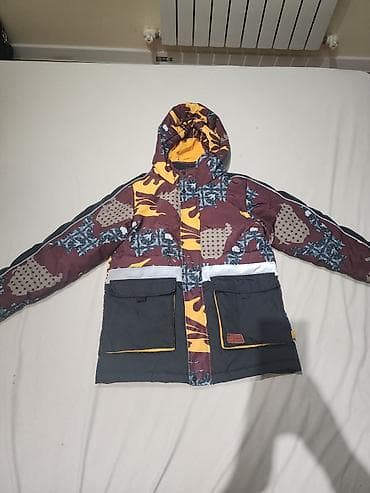 Детская зимняя куртка с капюшоном - Теплая удлиненная модель с at lalafo.kg Детская зимняя куртка с капюшоном - Теплая удлиненная модель с