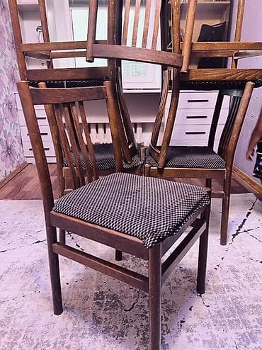 Тигүүчүлөр үчүн отургучтар: Ашкана үчүн отургуч, Колдонулган, Жыгач, түсү - Күрөң lalafo.kg да — 4 Тигүүчүлөр үчүн отургучтар: Ашкана үчүн отургуч, Колдонулган, Жыгач, түсү - Күрөң — 4