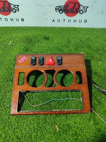 Центральная консоль Mercedes-Benz 1997 г., Оригинал at lalafo.kg Центральная консоль Mercedes-Benz 1997 г., Оригинал