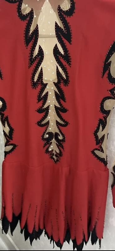 Бальное платье, Стандарт, Средняя модель, цвет - Красный, Стандарт, В наличии at lalafo.kg Бальное платье, Стандарт, Средняя модель, цвет - Красный, Стандарт, В наличии