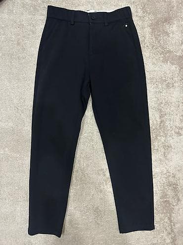 Классические мужские брюки, цвет — черный. S - (165+175) at lalafo.kg Классические мужские брюки, цвет — черный. S - (165+175)