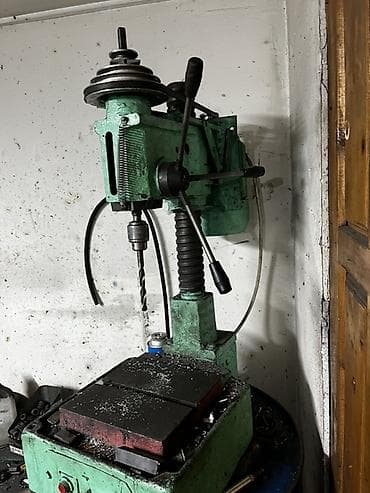 Напольный сверлильный станок зеленого цвета с металлическим корпусом lalafo.kg да — 2 Напольный сверлильный станок зеленого цвета с металлическим корпусом — 2