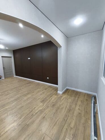 3 комнаты, 83 м², 106 серия улучшенная, 6 этаж, Евроремонт at lalafo.kg 3 комнаты, 83 м², 106 серия улучшенная, 6 этаж, Евроремонт