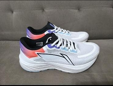 Мужские кроссовки, 42, Новый, цвет - Белый, Платная доставка at lalafo.kg Мужские кроссовки, 42, Новый, цвет - Белый, Платная доставка