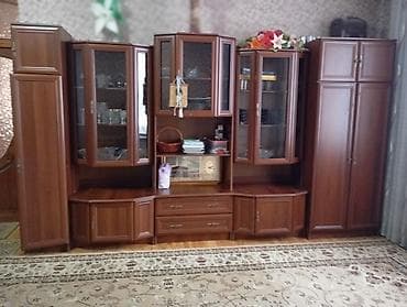 Гарнитур для зала, Б/у, Шкаф, МДФ, цвет - Коричневый at lalafo.kg Гарнитур для зала, Б/у, Шкаф, МДФ, цвет - Коричневый