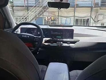 Kia : 2024 г., 1.6 л, Электромобиль, Кроссовер lalafo.kg да — 4 Kia : 2024 г., 1.6 л, Электромобиль, Кроссовер — 4