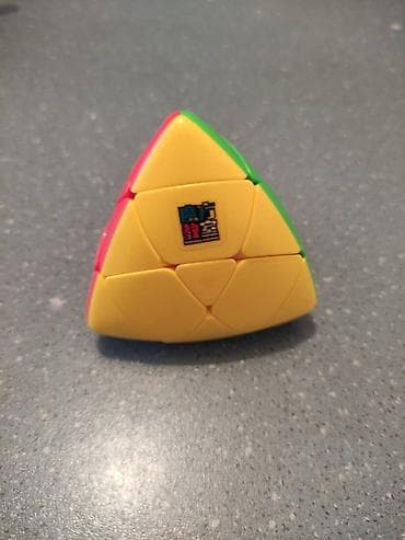 Пираморфикс от MoYu/Meilong — разноцветная головоломка в форме at lalafo.kg Пираморфикс от MoYu/Meilong — разноцветная головоломка в форме