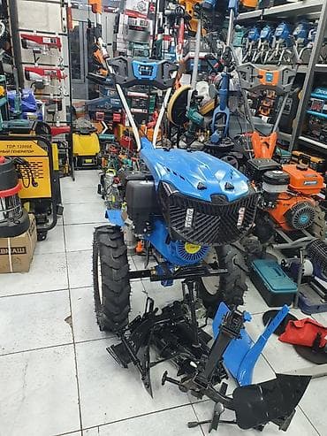 Бензиндик мотоблоктор: Мотоблок бензиновый RUSSBISH (серия Pro) с навесным оборудованием lalafo.kg да — 7 Бензиндик мотоблоктор: Мотоблок бензиновый RUSSBISH (серия Pro) с навесным оборудованием — 7