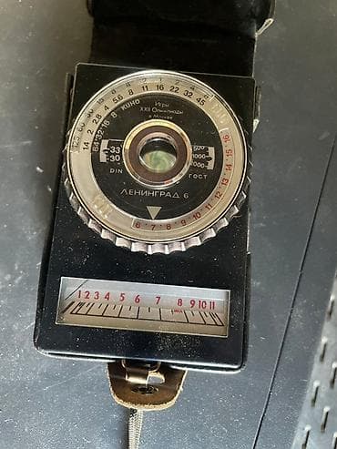 Фотоэкспонометр "Ленинград 6" в черном корпусе предназначен для at lalafo.kg Фотоэкспонометр "Ленинград 6" в черном корпусе предназначен для
