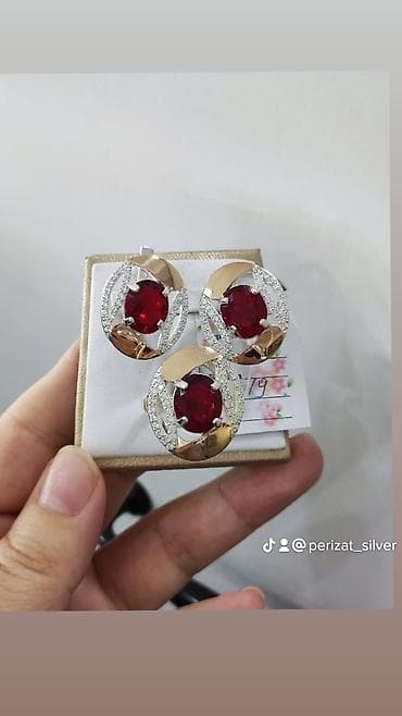 Набор украшений, Проба 925, Женские, Новый at lalafo.kg Набор украшений, Проба 925, Женские, Новый