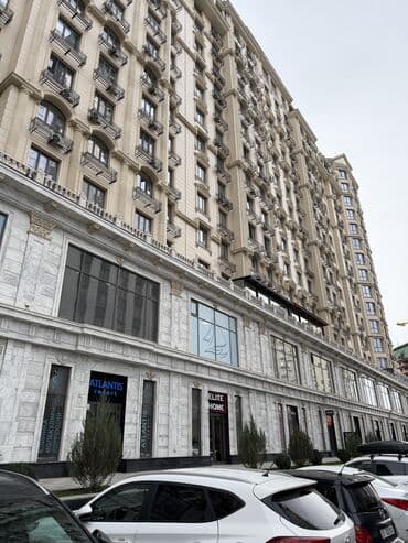 Продаю Офис 210 м², С ремонтом, Многоэтажное здание, 2 этаж at lalafo.kg Продаю Офис 210 м², С ремонтом, Многоэтажное здание, 2 этаж