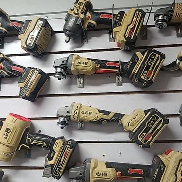 Набор аккумуляторных электроинструментов, включающий угловые at lalafo.kg Набор аккумуляторных электроинструментов, включающий угловые