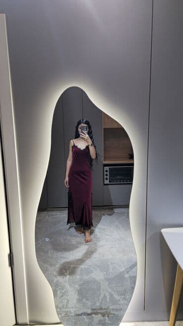 Зеркало в полный рост с волнистым контуром и подсветкой,сенсорный Цена at lalafo.kg Зеркало в полный рост с волнистым контуром и подсветкой,сенсорный Цена