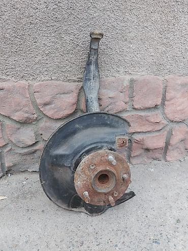 Передняя правая Ступица Honda 2002 г., Б/у, Оригинал, Япония at lalafo.kg Передняя правая Ступица Honda 2002 г., Б/у, Оригинал, Япония