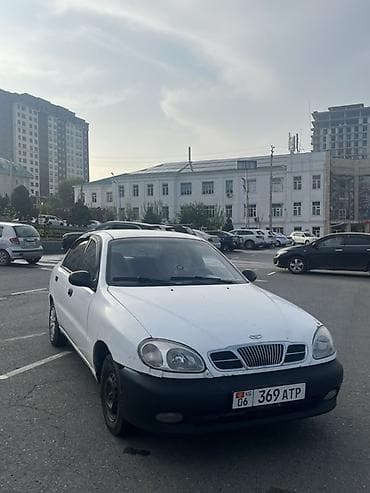 Daewoo Lanos: 1998 г., 1.6 л, Ручные, Бензин, Седан at lalafo.kg Daewoo Lanos: 1998 г., 1.6 л, Ручные, Бензин, Седан