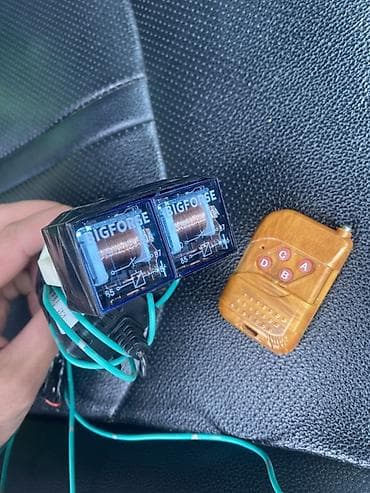 Антихвост на поворотник работает чётко Комплект: - Приёмный блок с at lalafo.kg Антихвост на поворотник работает чётко Комплект: - Приёмный блок с