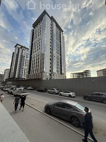 ПРОДАЁТСЯ ПРОСТОРНАЯ КВАРТИРА В ЭЛИТНОМ ДОМЕ Район: 12 мкр Жк Prime lalafo.kg да ПРОДАЁТСЯ ПРОСТОРНАЯ КВАРТИРА В ЭЛИТНОМ ДОМЕ Район: 12 мкр Жк Prime