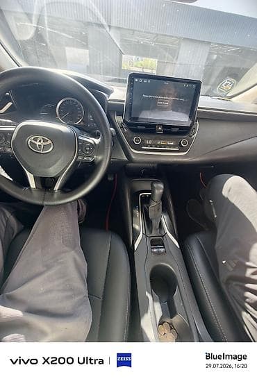 Toyota Corolla: 2021 г., 1.8 л, Вариатор, Гибрид, Хэтчбэк at lalafo.kg Toyota Corolla: 2021 г., 1.8 л, Вариатор, Гибрид, Хэтчбэк
