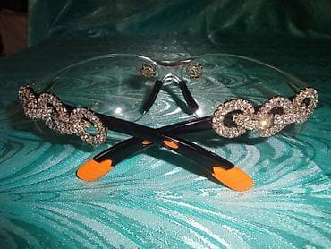 Күндөн коргоочу көз айнектер: Стильные и модные, дизайнерские солнцезащитные UV 400 очки в одном lalafo.kg да — 7 Күндөн коргоочу көз айнектер: Стильные и модные, дизайнерские солнцезащитные UV 400 очки в одном — 7