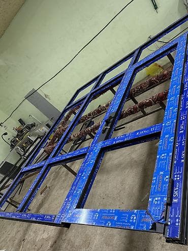 Алюминиевое окно на заказ, Тип окна: Витражные, Декоративные особенности: Другие особенности, Бесплатная установка, Без рассрочки at lalafo.kg Алюминиевое окно на заказ, Тип окна: Витражные, Декоративные особенности: Другие особенности, Бесплатная установка, Без рассрочки