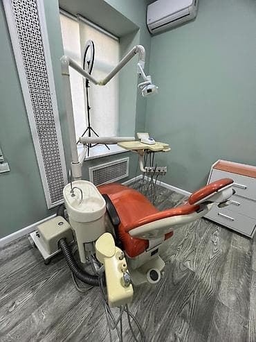 Продаётся стоматологическая установка (в рабочем состоянии) Бишкек at lalafo.kg Продаётся стоматологическая установка (в рабочем состоянии) Бишкек