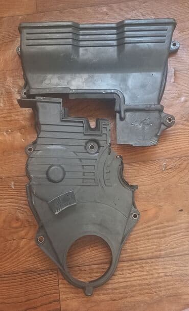 Кожух ГРМ на Мазда. FS двигатель. Обьем 2,0 at lalafo.kg Кожух ГРМ на Мазда. FS двигатель. Обьем 2,0