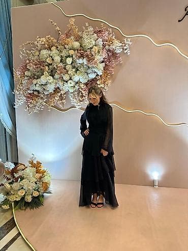 Вечернее платье, Длинная модель, С рукавами, XL at lalafo.kg Вечернее платье, Длинная модель, С рукавами, XL