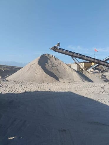 Отсев, Для монолита, В розницу, Камаз at lalafo.kg Отсев, Для монолита, В розницу, Камаз