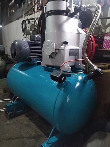Продаю Воздушный Компрессор . 700 литров в минуту . 5, 5 кВт двигатель at lalafo.kg Продаю Воздушный Компрессор . 700 литров в минуту . 5, 5 кВт двигатель
