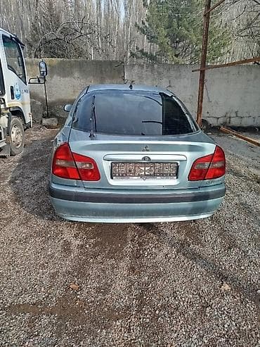 Mitsubishi Carisma: 2003 г., 1.9 л, Механика, Бензин, Седан at lalafo.kg Mitsubishi Carisma: 2003 г., 1.9 л, Механика, Бензин, Седан