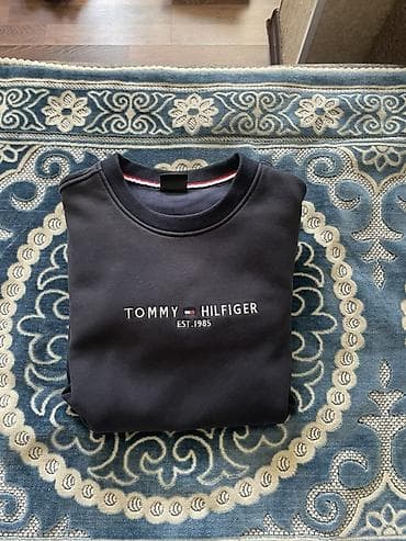 Мужская толстовка, M, Tommy Hilfiger, Б/у, цвет - Синий, Самовывоз at lalafo.kg Мужская толстовка, M, Tommy Hilfiger, Б/у, цвет - Синий, Самовывоз