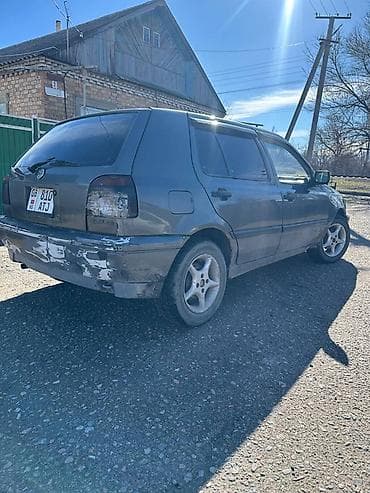 Volkswagen Golf: 1993 г., 1.8 л, Механика, Бензин, Хэтчбэк at lalafo.kg Volkswagen Golf: 1993 г., 1.8 л, Механика, Бензин, Хэтчбэк