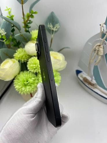 Продаю iphone 16 pro max 256gb 1sim + esim 150 циклов. 100% состояния at lalafo.kg Продаю iphone 16 pro max 256gb 1sim + esim 150 циклов. 100% состояния