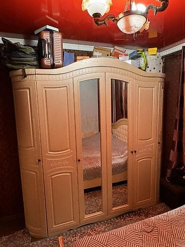 Шифоньер, шкаф для одежды, Прямой, ЛДСП at lalafo.kg Шифоньер, шкаф для одежды, Прямой, ЛДСП