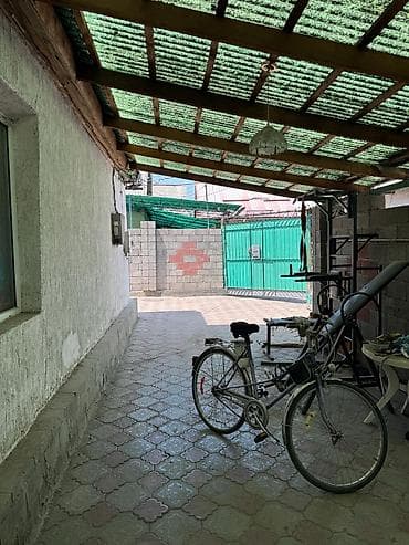 ПРОДАЮ дом или участок под строительство ДОМА в одной из лучших at lalafo.kg ПРОДАЮ дом или участок под строительство ДОМА в одной из лучших