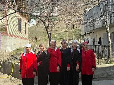 Национальные женские комплекты в восточном стиле - Модель: длинная lalafo.kg да Национальные женские комплекты в восточном стиле - Модель: длинная