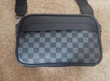 Барсетка, Louis Vuitton, Материал: Искусственная кожа, Застежка на молнии, Новый at lalafo.kg Барсетка, Louis Vuitton, Материал: Искусственная кожа, Застежка на молнии, Новый